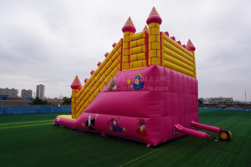 T8-774 Castle Inflatable Slide