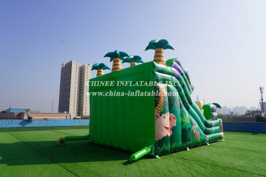 IS3-007 Jungle Themed Inflatable Slide Safari Park Jumping House